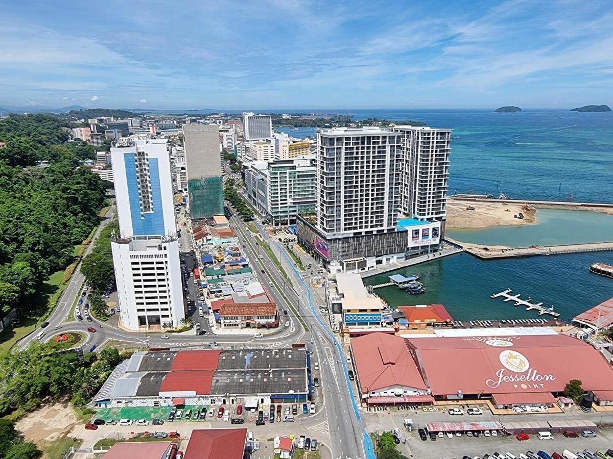 Nana Homestay - Jesselton Quay Kota Kinabalu Esterno foto
