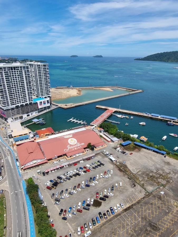 Nana Homestay - Jesselton Quay Kota Kinabalu Esterno foto