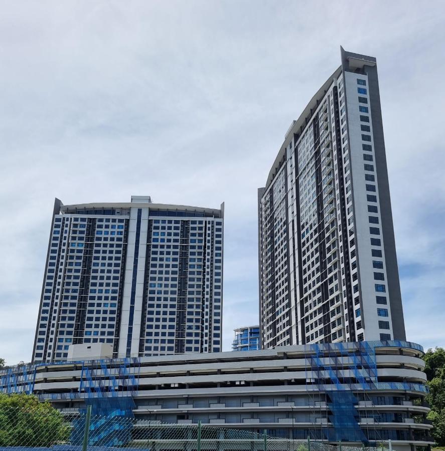 Nana Homestay - Jesselton Quay Kota Kinabalu Esterno foto